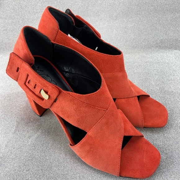 M4D3 Womens Beirut Shoes - Picture 3 of 8